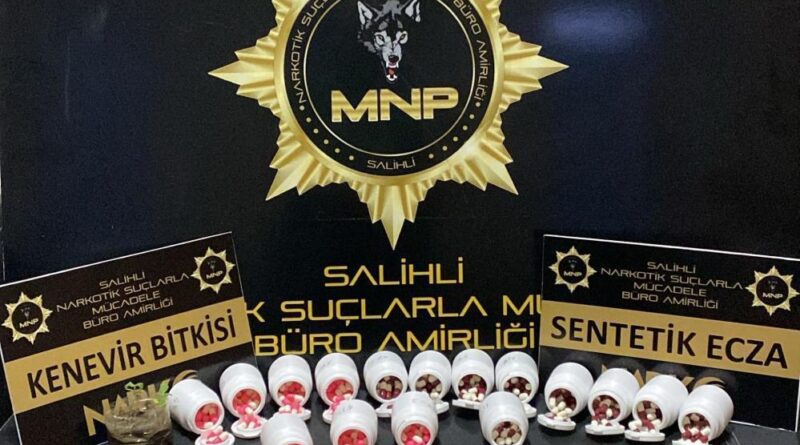 Salihli’de 817 sentetik ecza hapı ele geçirildi 1