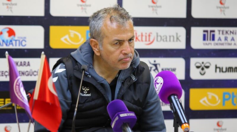 Sedat Ağçay: "Gönül isterdi sahamızda bu maçı kazanarak play-off’a yerleşelim" 1