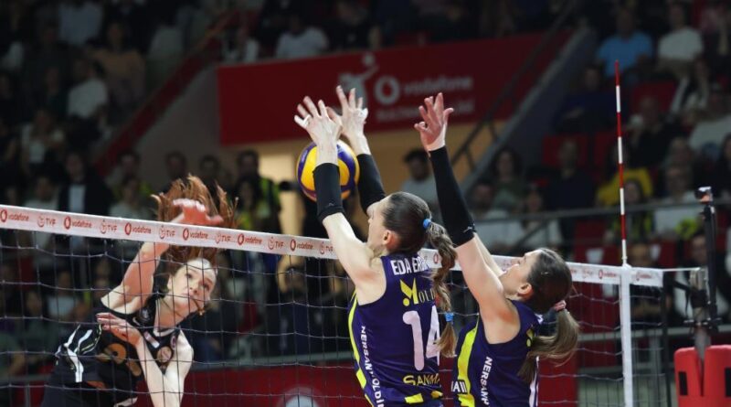 Sultanlar Ligi'nde şampiyon V.Bank oldu 1