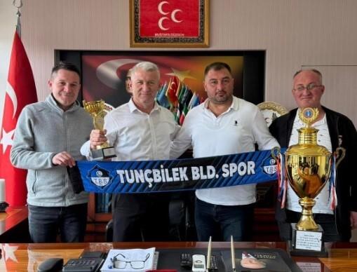 Tavşanlı’da Süper Amatör Play-off finaline odaklanıldı 1