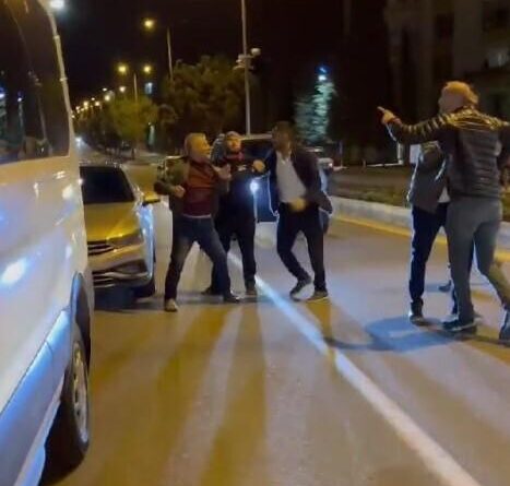 Trafikte ’yol vermedin’ kavgası 1