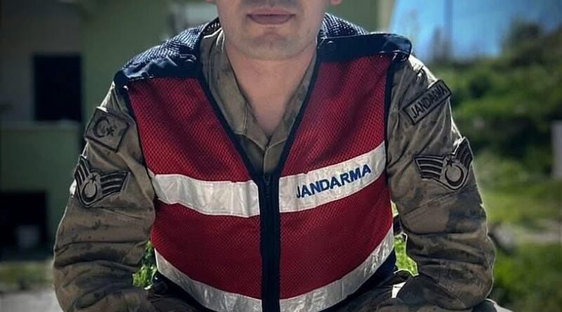 Tunceli’de görevli jandarma astsubay hayatını kaybetti 1