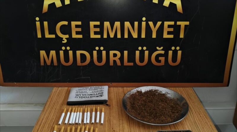 Antakya’da konteyner kentte durdurulan şahsın üzerinden uyuşturucu çıktı 1