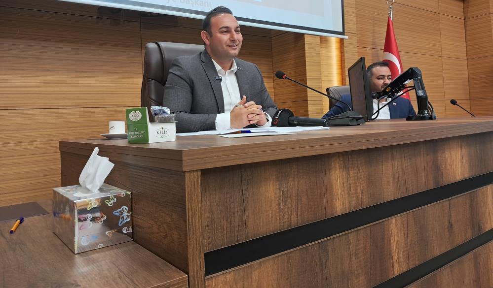 Başkan Bilecen: “Kilis’teki tüm camileri temizliyoruz”