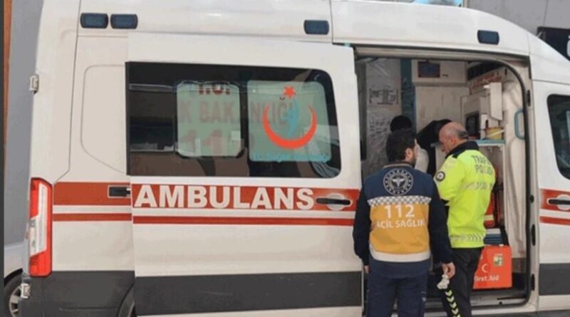 Bilecik'te 2 otomobilin çarpışması sonucu meydana gelen trafik kazasında 2 kişi yaralandı 1