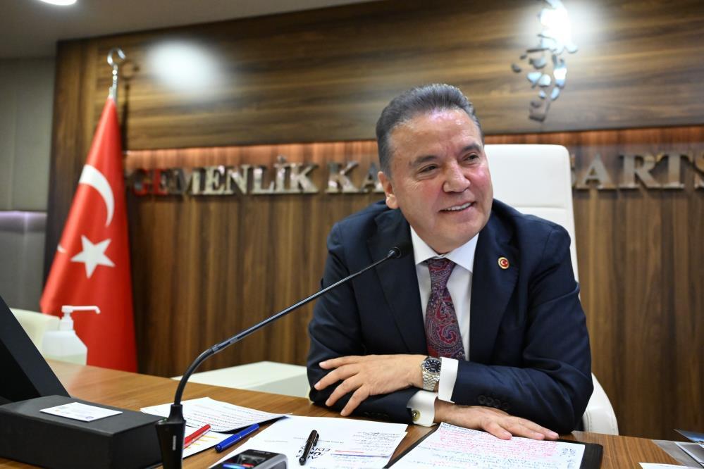 Büyükşehir Belediye Başkanı Muhittin Böcek anjiyo oldu
