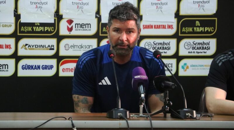 Hakan Kutlu: "Erzurumspor'u hak ettiği yere çıkartmak istiyoruz" 10