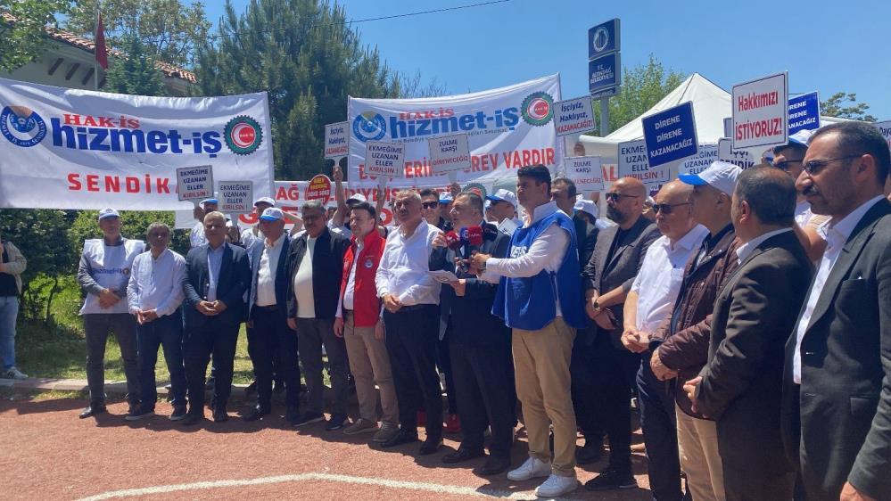 Hizmet-İş Sendikası Başkan Yardımcısı Ersoy: “Kavga ve dövüş ile değil, davul zurna ile toplu iş sözleşmesi imzalayalım”