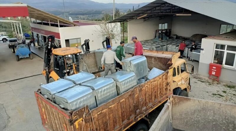 Karacasu’da çöp konteyneri uyarısı 1