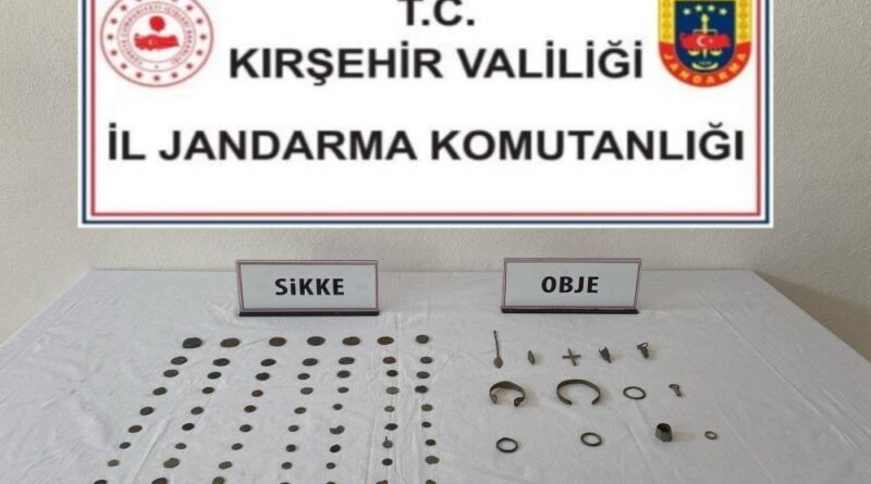 Kırşehir'de tarihi eser operasyonu: 69 sikke ve 13 obje ele geçirildi 1