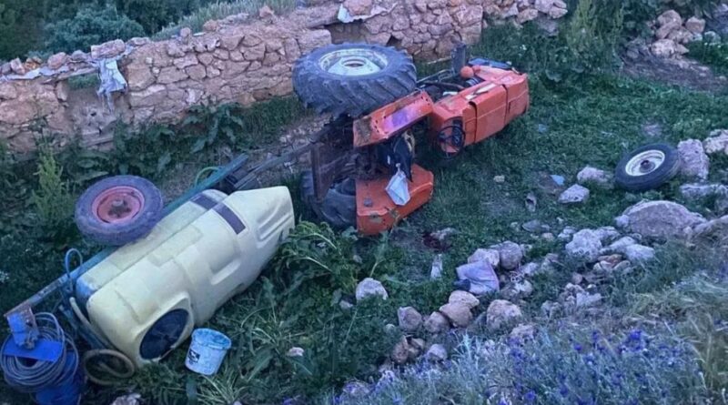 Malatya’da devrilen traktörün sürücü hayatını kaybetti 1