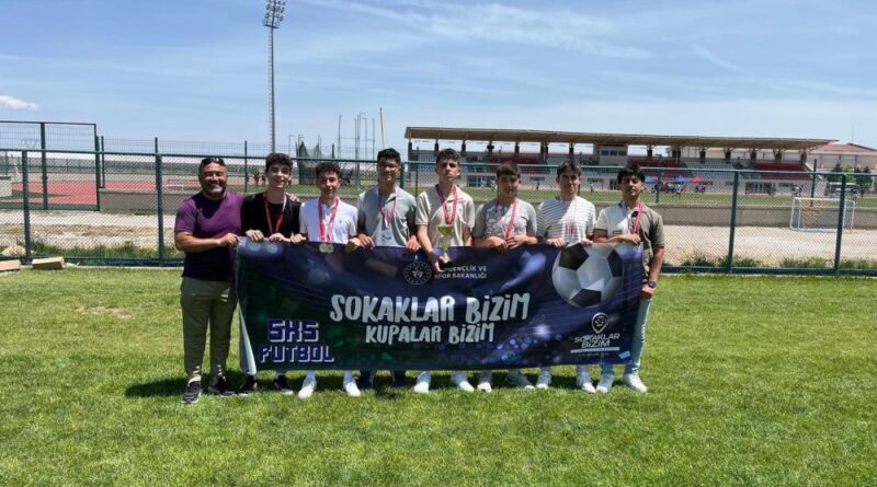 'Sokaklar Bizim' futbol müsabakaları tamamlandı 10