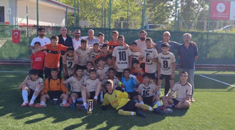 U13’te şampiyon Elazığ Yolspor 1