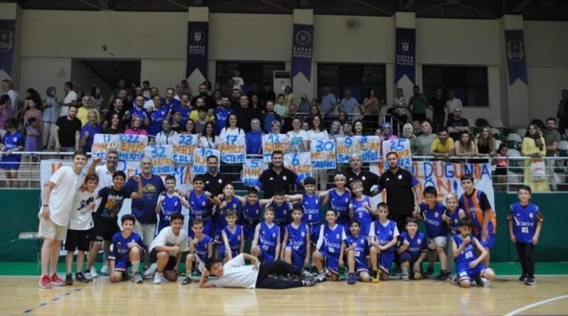 Yeşim Spor U10 Takımı Bursa şampiyonu oldu 3