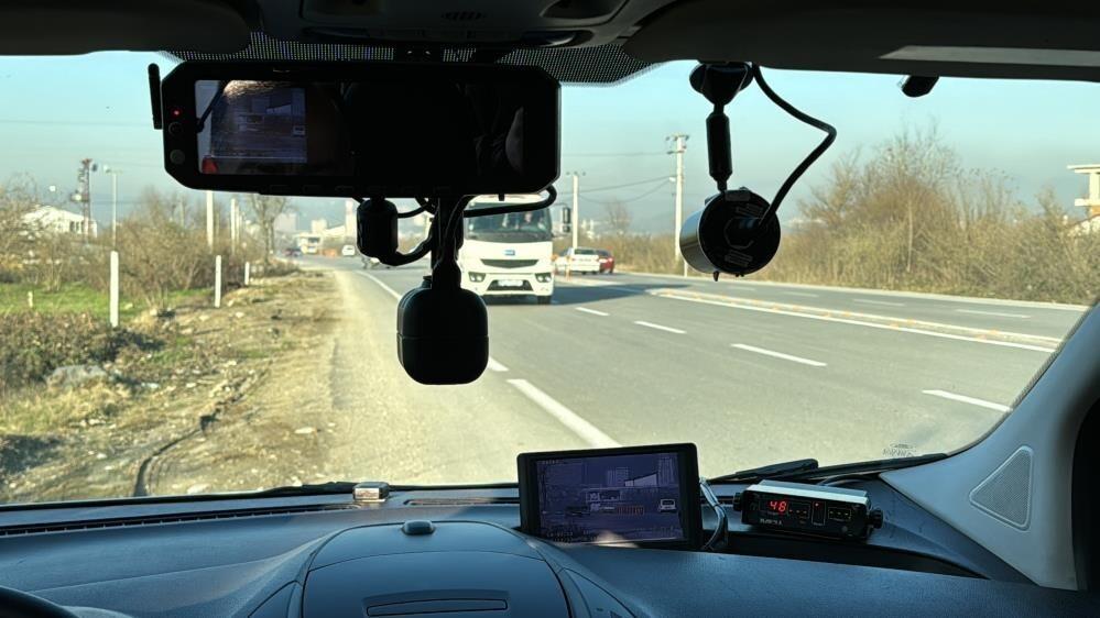 21’i alkolden 161 araç trafikten men edildi