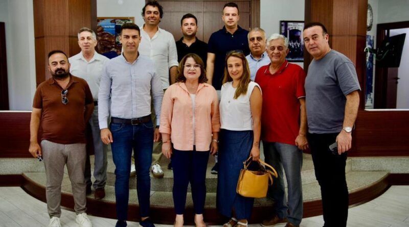 Başkan Gençay turizmcileri ağırladı 9