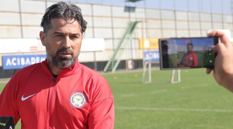 Çaykur Rizespor'da İlhan Palut'un sözleşmesi uzatıldı 1