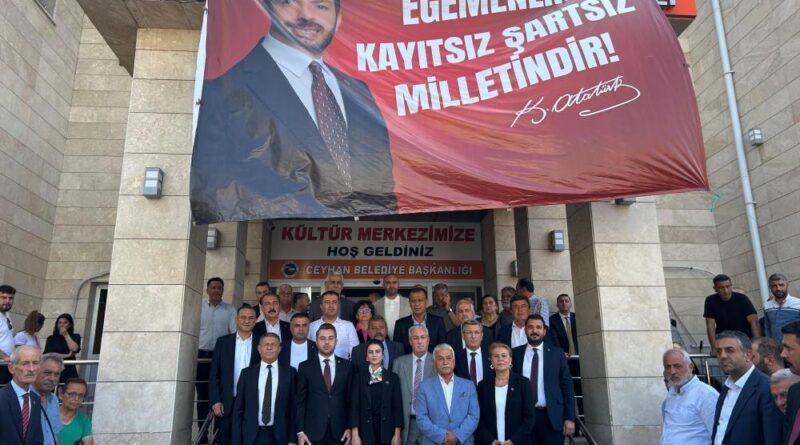 Ceyhan Belediyesi'nin yeni başkan vekili Yıldız oldu 1