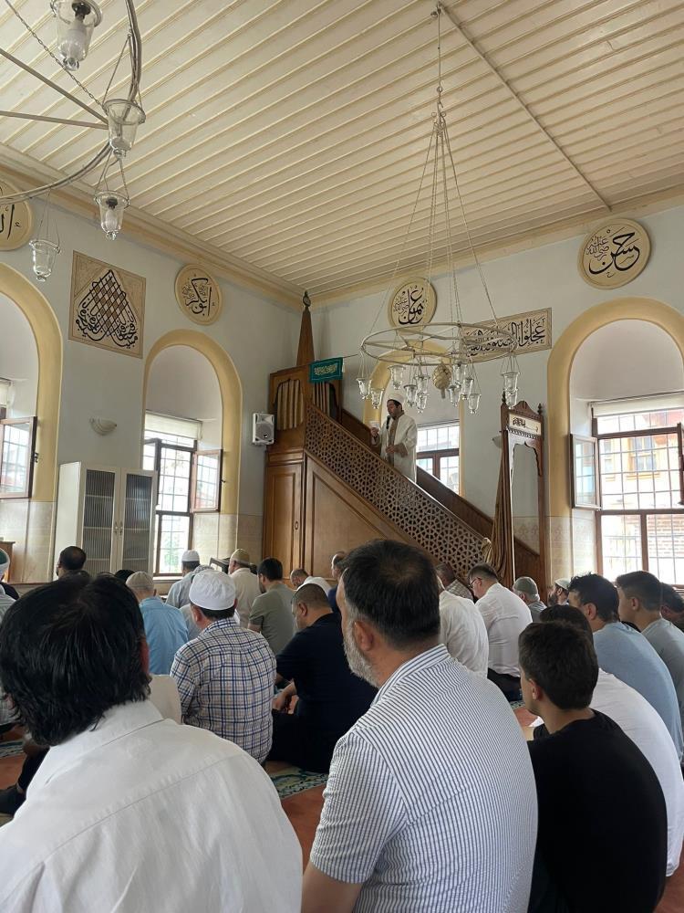 Diyanetten ‘düğünde israf ve abartı’ hutbesi