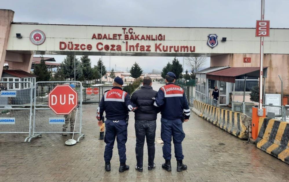 Düzce’de aranan 21 bin 700 kişi sorgulandı 20 kişi tutuklandı