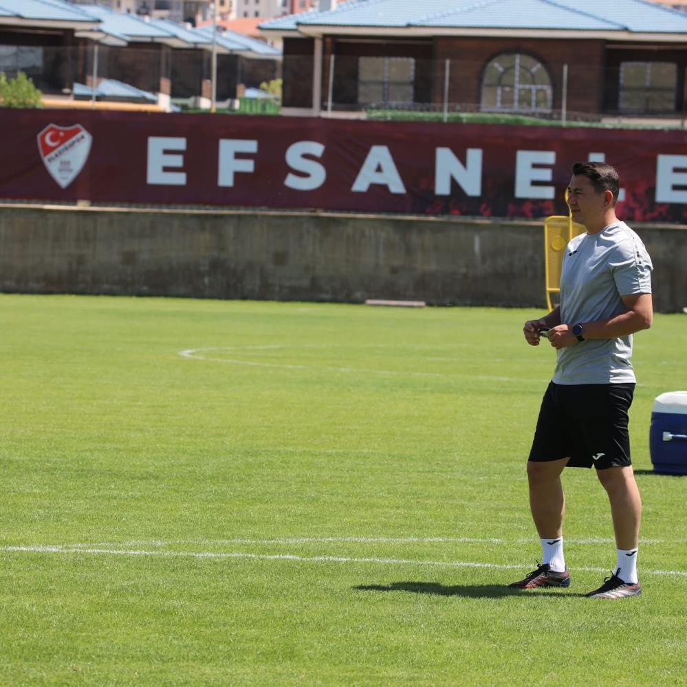 Elazığspor teknik direktörü Fırat Gül: ”Elazığ’a sözümüz var”
