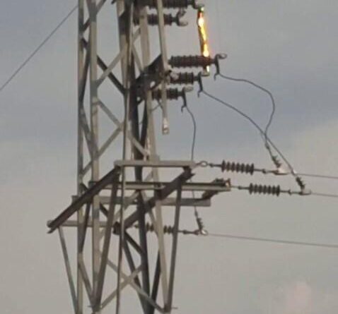 Elektrik hattında çıkan yangın korkuttu 1