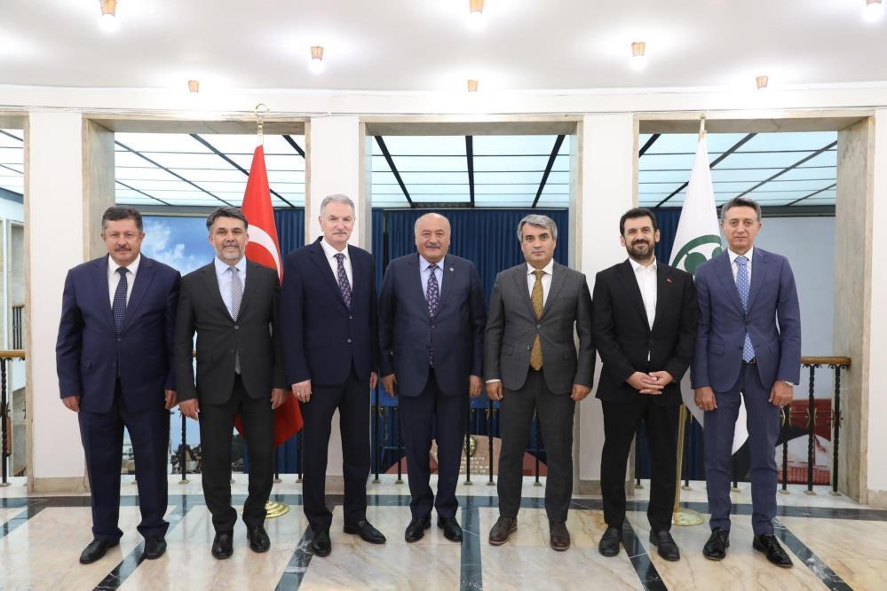 Erzincan Makine Fabrikasının akıbeti merak ediliyor
