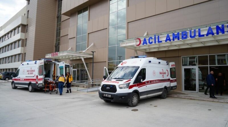 Erzincan’da trafik kazası: 4 yaralı 1