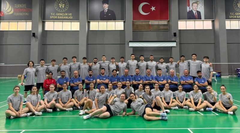 Erzincanlı badmintoncular uluslararası maçlara katılmak için kampa girdi 1