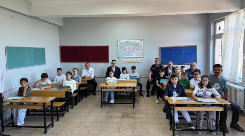 Giresun’da 68 bin öğrenci yaz tatiline girdi 1