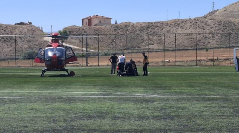 Kalp krizi geçiren hasta hava ambulansı ile Malatya'ya sevk edildi 1