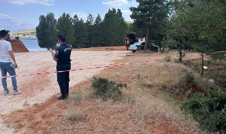Kayıp olarak aranan genç, gölette ölü bulundu 1