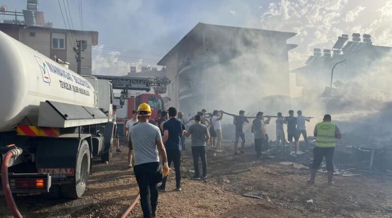 Manavgat Belediyesi’nden yangın riskine karşı bilgilendirme ve uyarılar 1