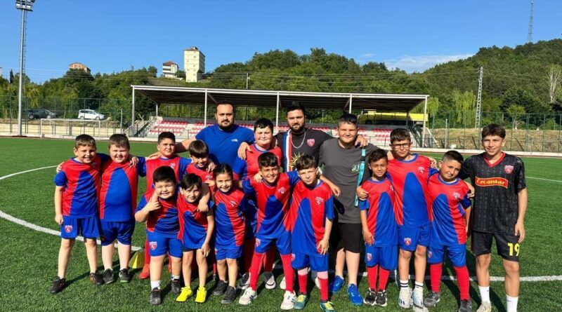 Türkeli'de Yaz Futbol Okulu 1