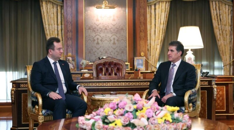 Türkiye’nin Erbil Başkonsolosu Topçu, IKBY Başkanı Barzani ile görüştü 1