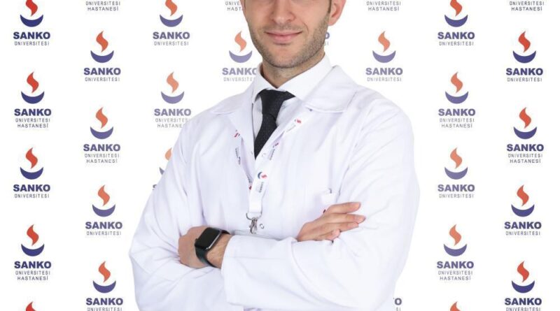 Üroloji Uzmanı Opr. Dr. Ahmet Tüfekçi, SANKO Üniversitesi Hastanesi’nde 1