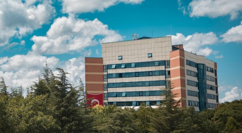 Açıköğretim’de programlar devam ediyor, fakülteler birleşti