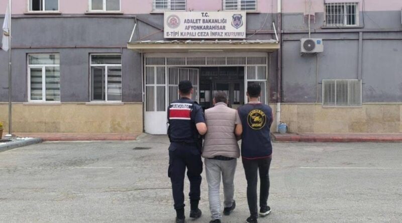 Afyonkarahisar’da 16 yıl 3 ay hapis cezasıyla aranan şahıs yakalandı 1