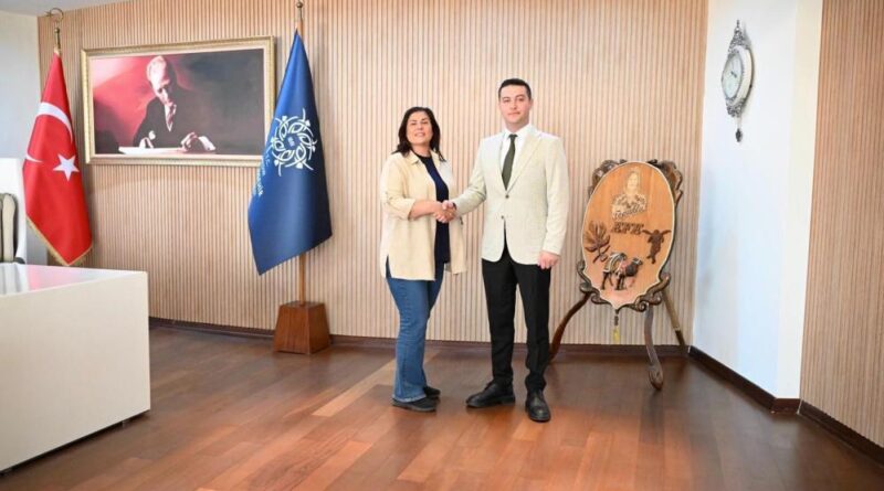 Başkan Çerçioğlu, CHP Aydın İl Gençlik Kolları Başkanı Kılıç ile görüştü 1
