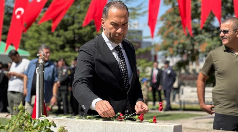 Başkan Özdemir: "O karanlık gecede sadece darbe girişimi engellenmedi" 1