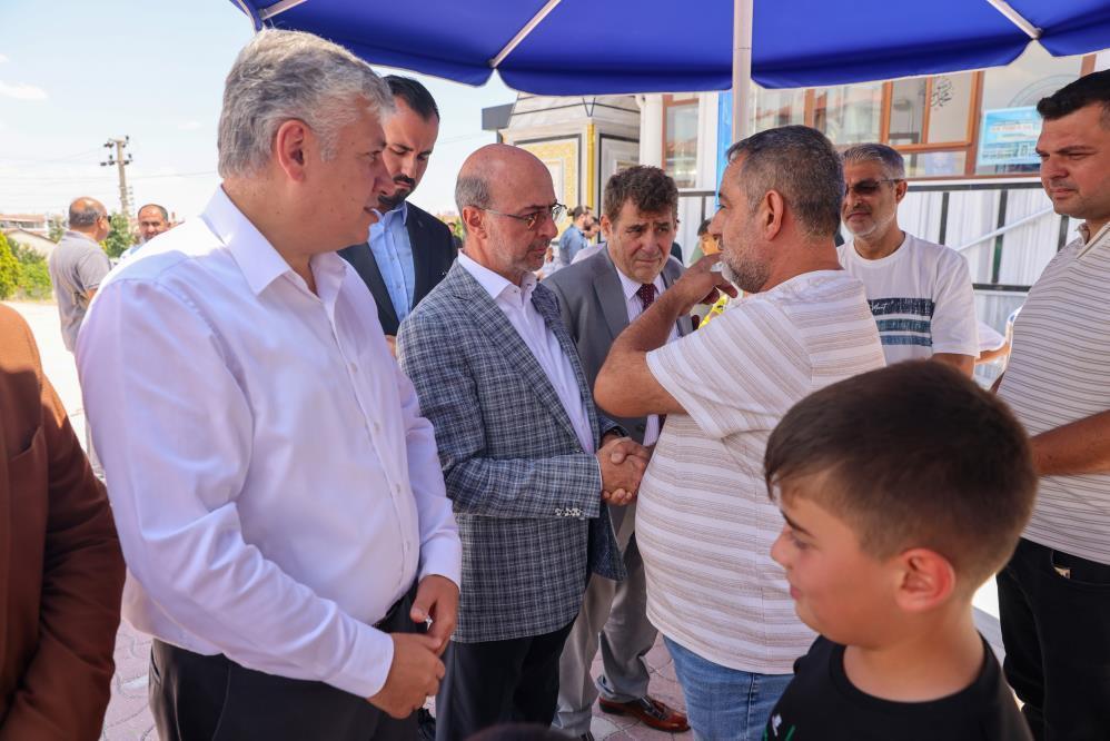 Başkan Pekyatırmacı: “Tüm vatandaşlarımızın ihtiyaçlarını dikkate alarak hizmet üretiyoruz”