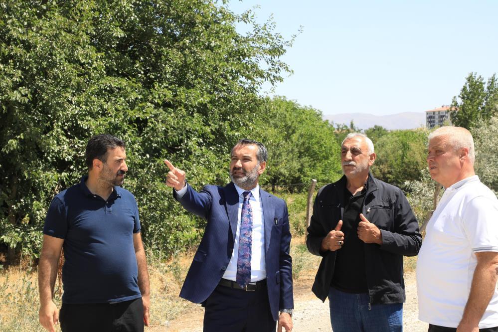 Başkan Şerifoğulları: “Hemşehrilerimizle bir araya gelerek taleplerini dinliyoruz”