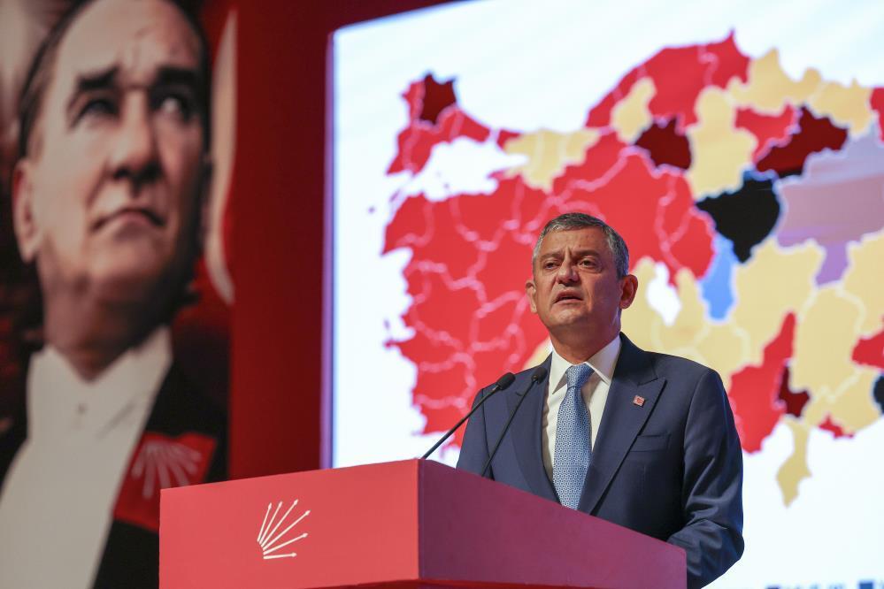 CHP Genel Başkanı Özel, “100 Karası” programına katıldı