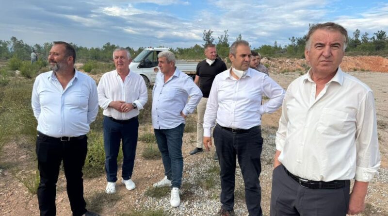 CHP heyeti yangın bölgesinde inceleme yaptı 1