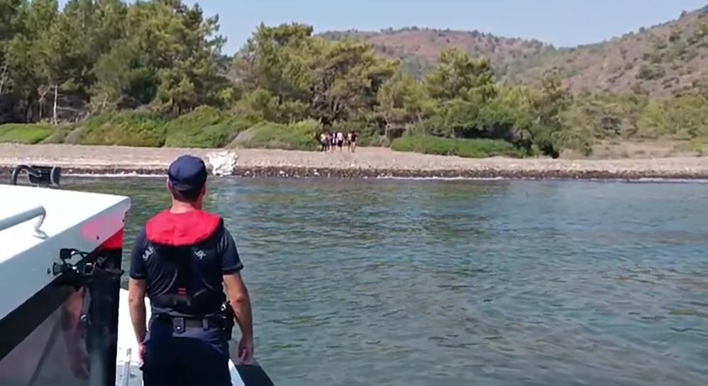 Datça’da karada 6 düzensiz göçmen yakalandı