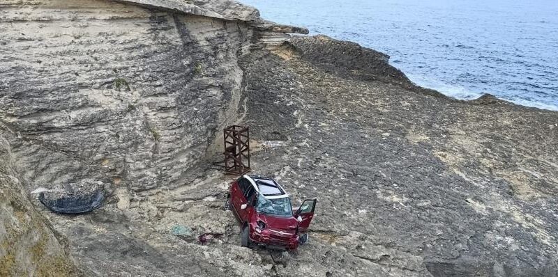 El frenini çekmeyi unutunca Pembe Kayalar'dan uçtular 1