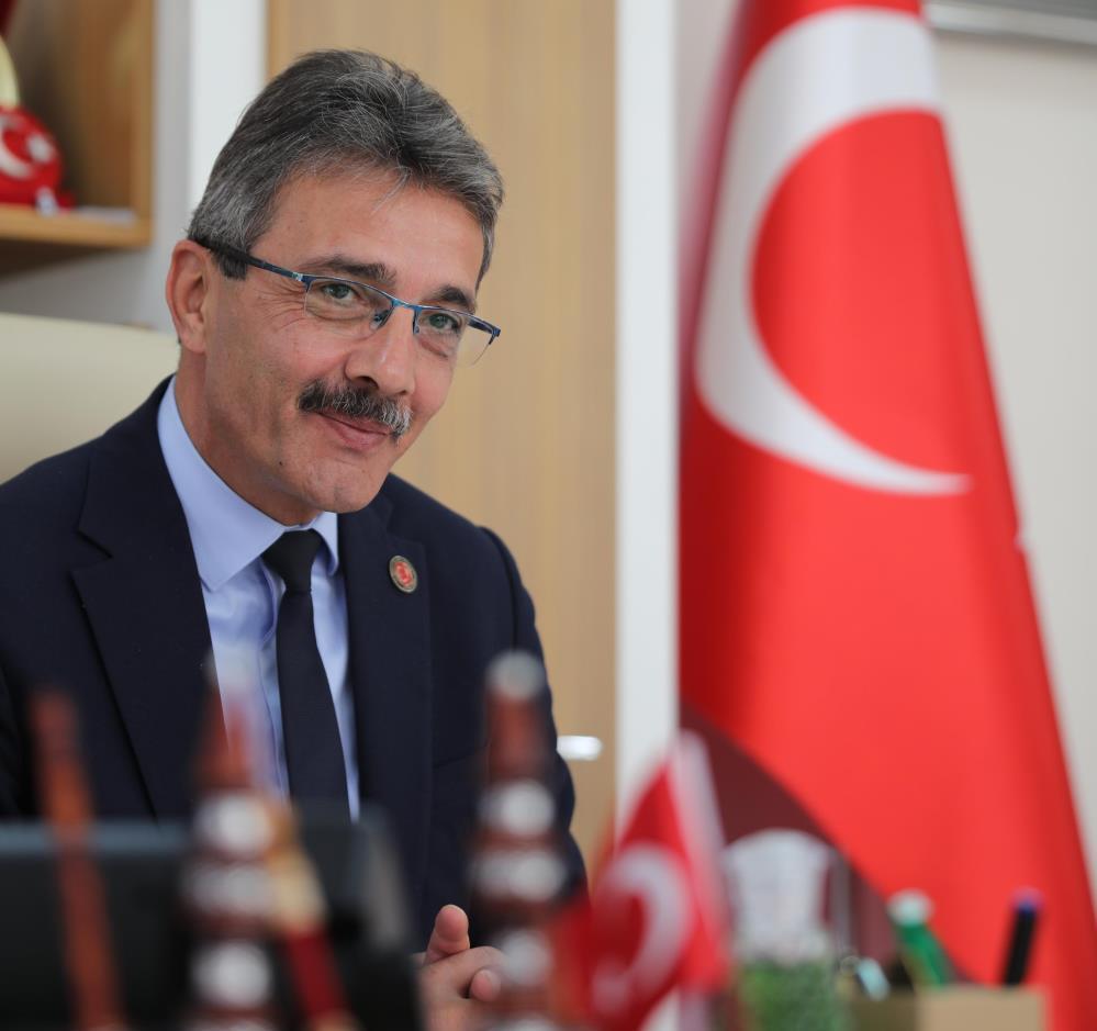 Erenler Belediyesi’nden eğitime dev destek
