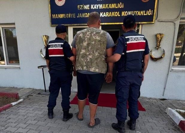 Ezine'de yangına neden olan balya makinesi operatörü hakkında adli işlem başlatıldı 1