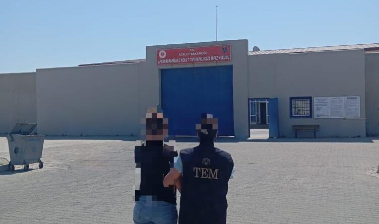 FETÖ’ye üye olmaktan hapis cezasıyla aranan şahıs yakalandı 1