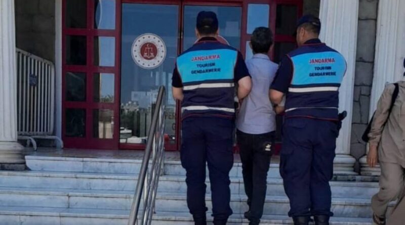 Hapis cezasıyla aranan şahıs jandarmadan kaçamadı 1